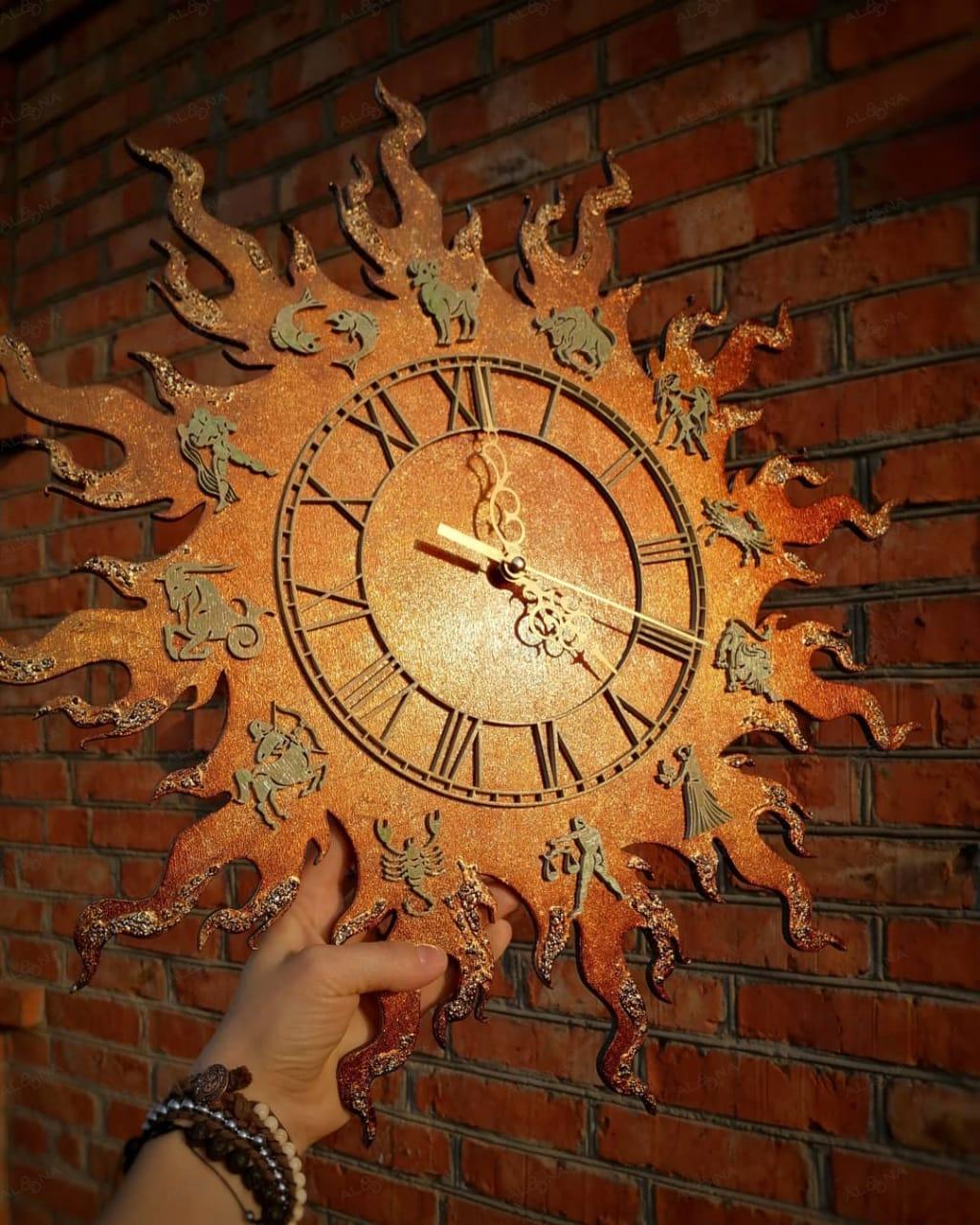 Часы солнце
